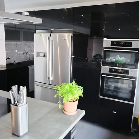 Apartamento Spacieux Aux Portes De Paris, Parking Gratuit *