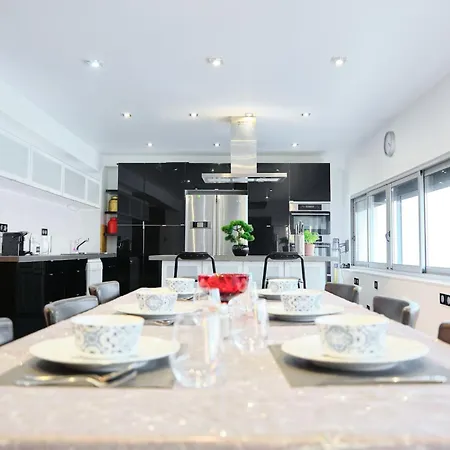 Apartamento Spacieux Aux Portes De Paris, Parking Gratuit *